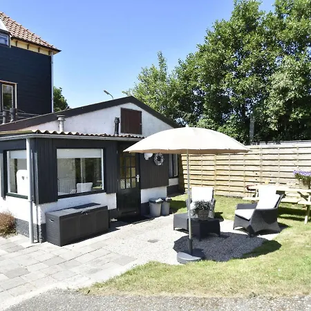 Lovely Holiday Home With Garden Barbecue Garden Furniture Holiday home *